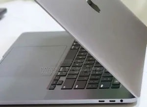 New Laptop Apple MacBook Pro 2019 32GB Intel Core I9 SSD 1T