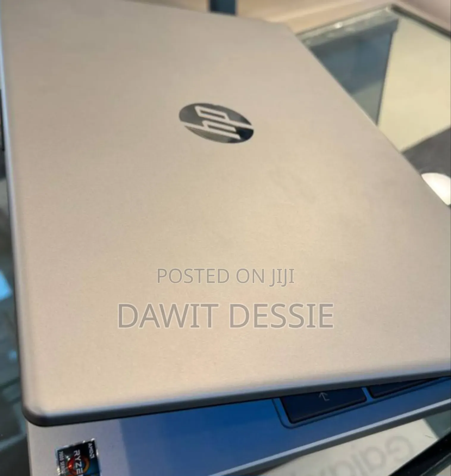 New Laptop HP 8GB AMD Ryzen 5 SSD 512GB