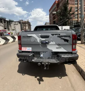 Ford Ranger Wildtrak 2023 Gray