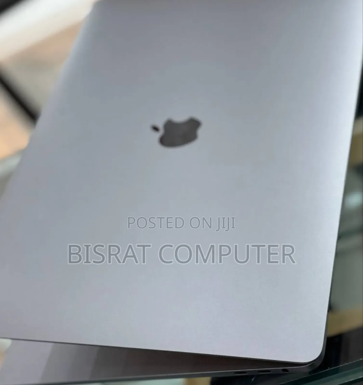 New Laptop Apple MacBook Pro 2017 16GB Intel Core I7 SSD 512GB