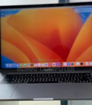 New Laptop Apple MacBook Pro 2017 16GB Intel Core I7 SSD 512GB