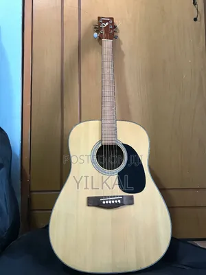 Photo - Yamaha F340 - Acoustic Guitar