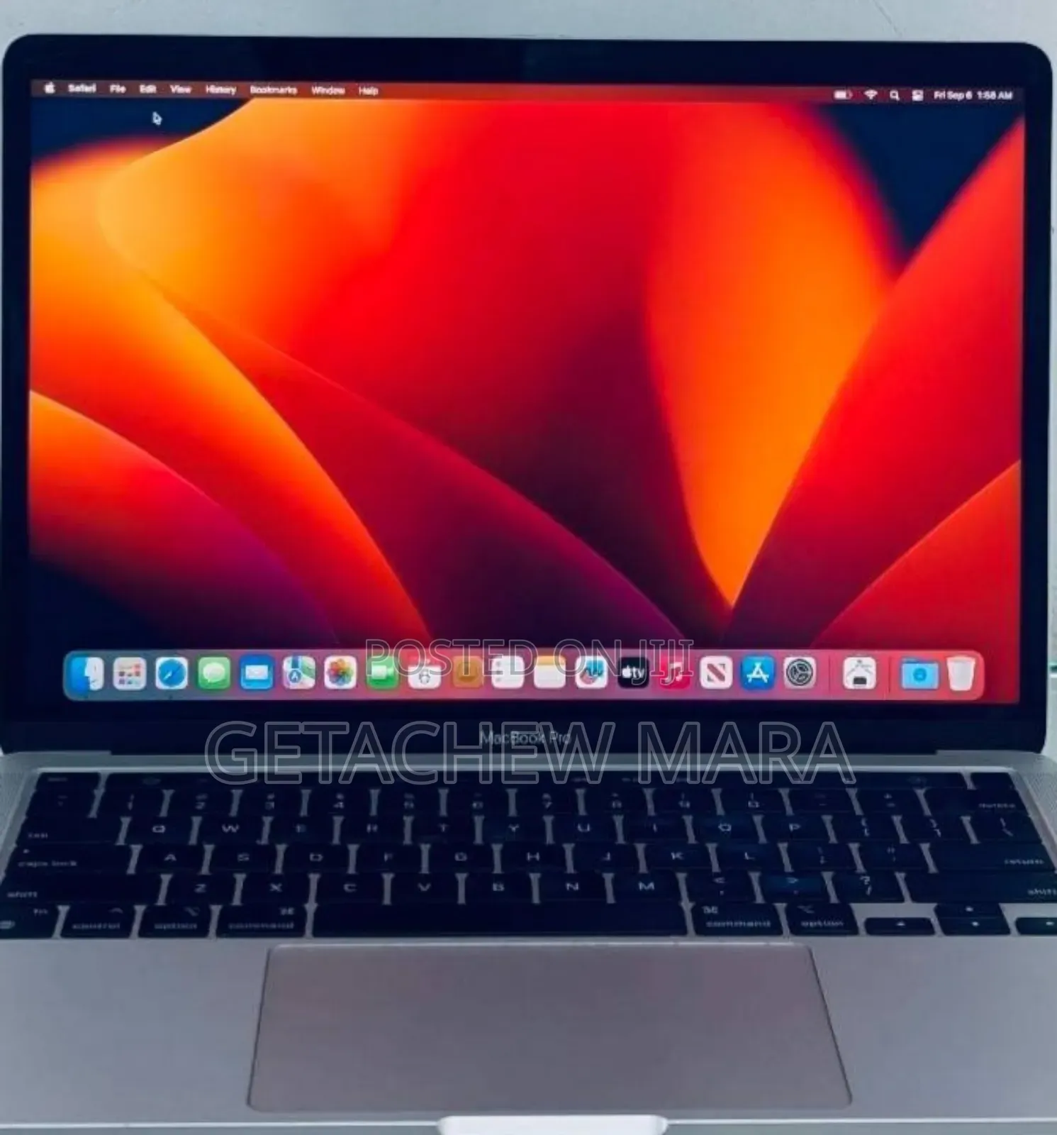 New Laptop Apple MacBook Pro 2022 M2 8GB Intel SSD 256GB