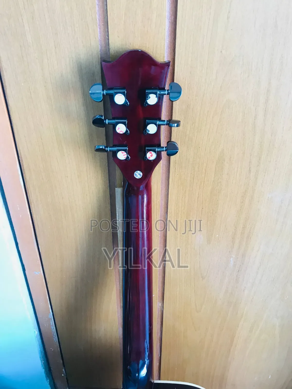 Semi Acoustic ( Electric Acoustic Guitar )