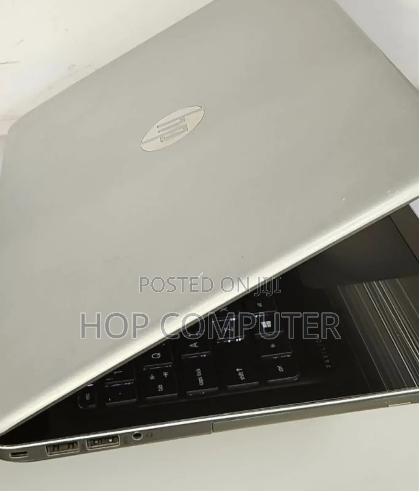 New Laptop HP Pavilion 15 8GB Intel Core I5 SSD 256GB