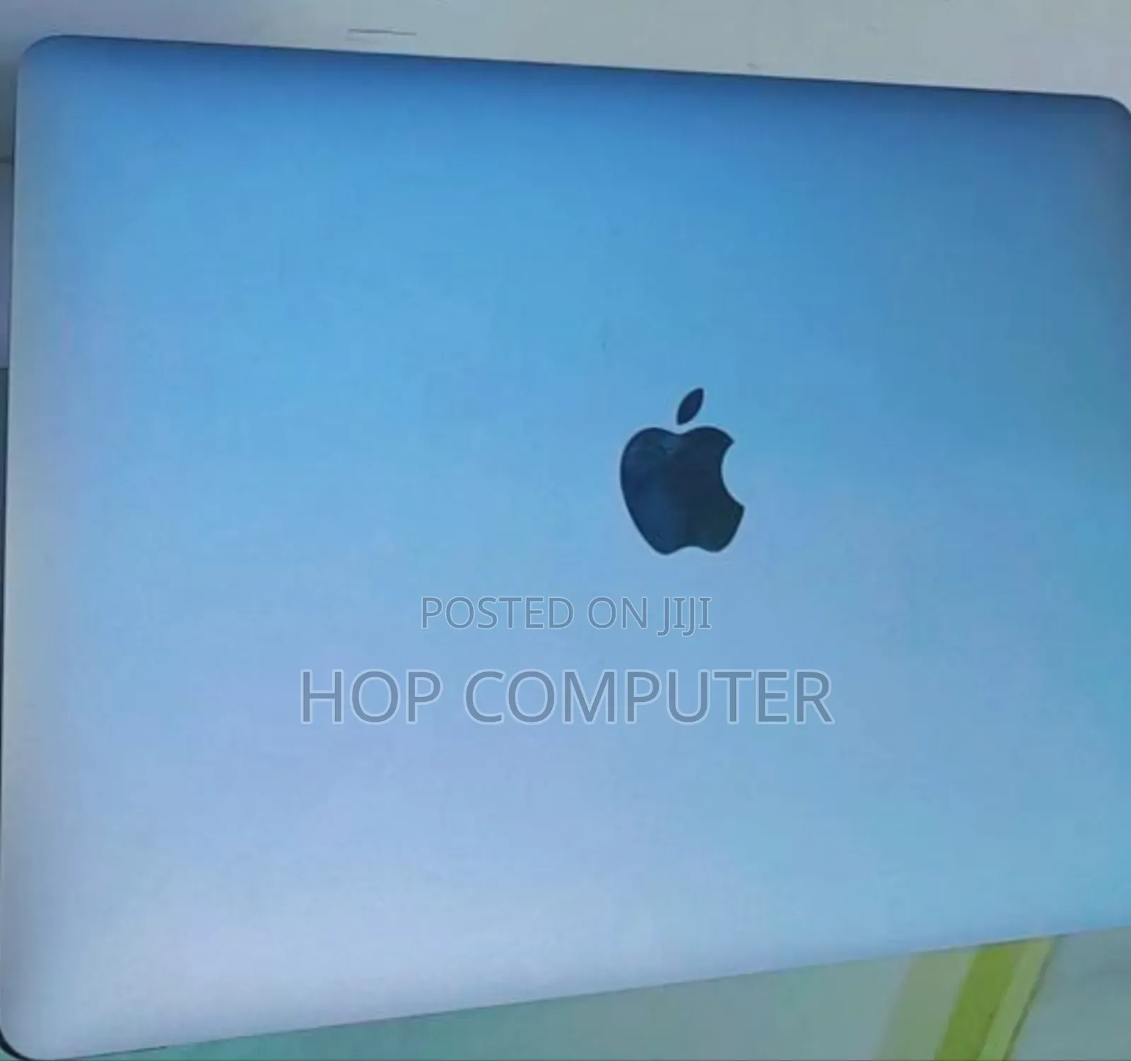 New Laptop Apple MacBook Air 2020 M1 8GB Apple M1 SSD 256GB