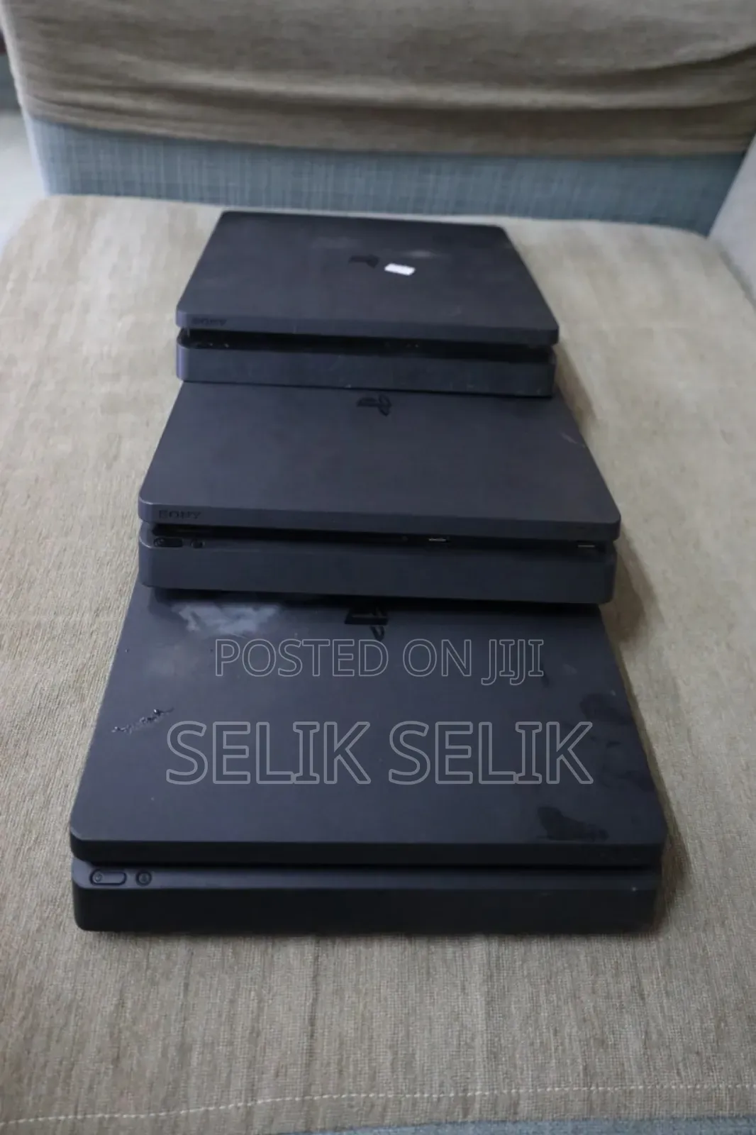 Ps4 Slim ፒኤስ 4 ስሊም