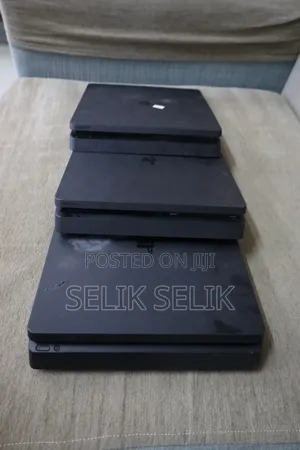 Photo - Ps4 Slim ፒኤስ 4 ስሊም