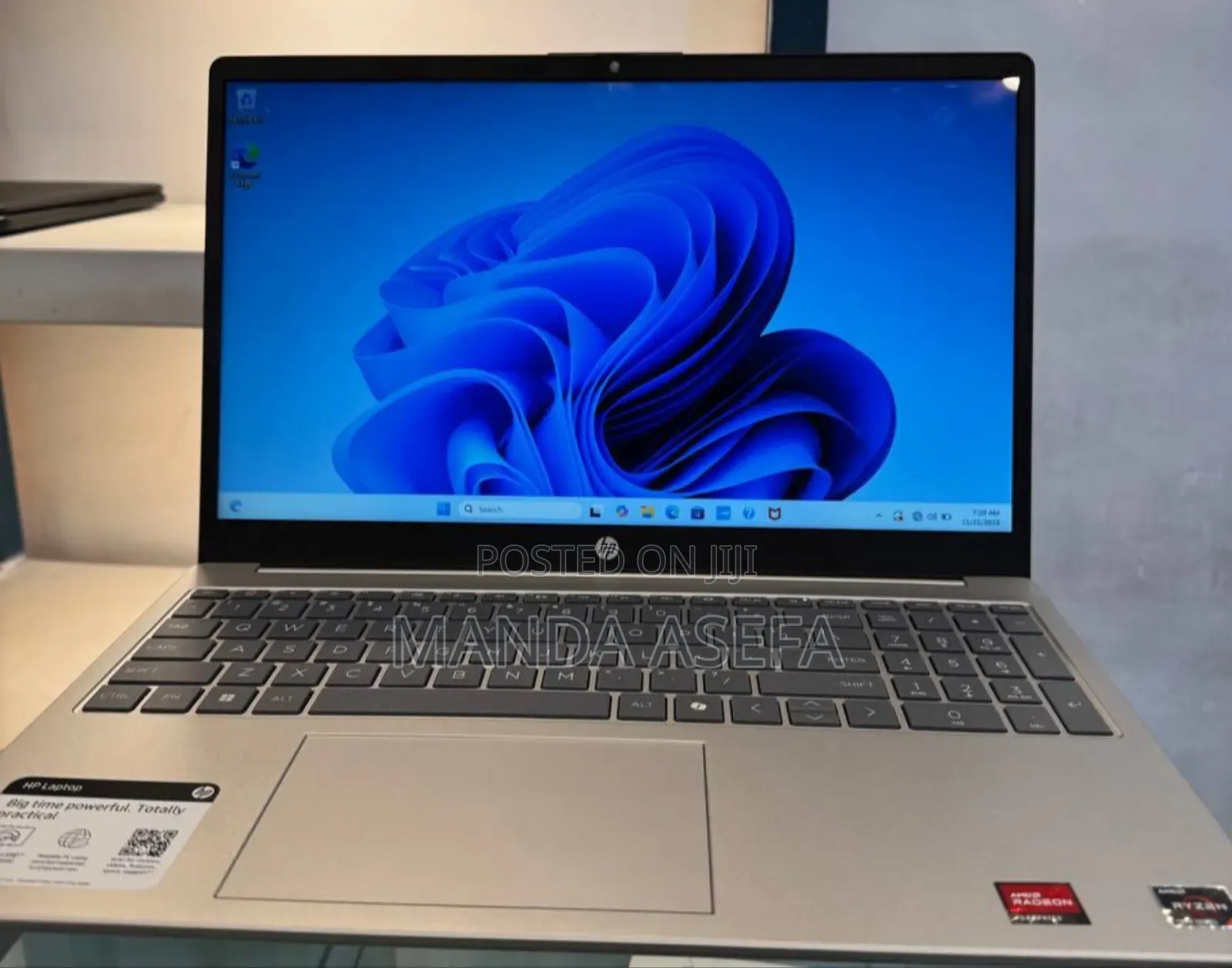 New Laptop HP Stream Notebook 16GB AMD Ryzen 5 SSD 256GB
