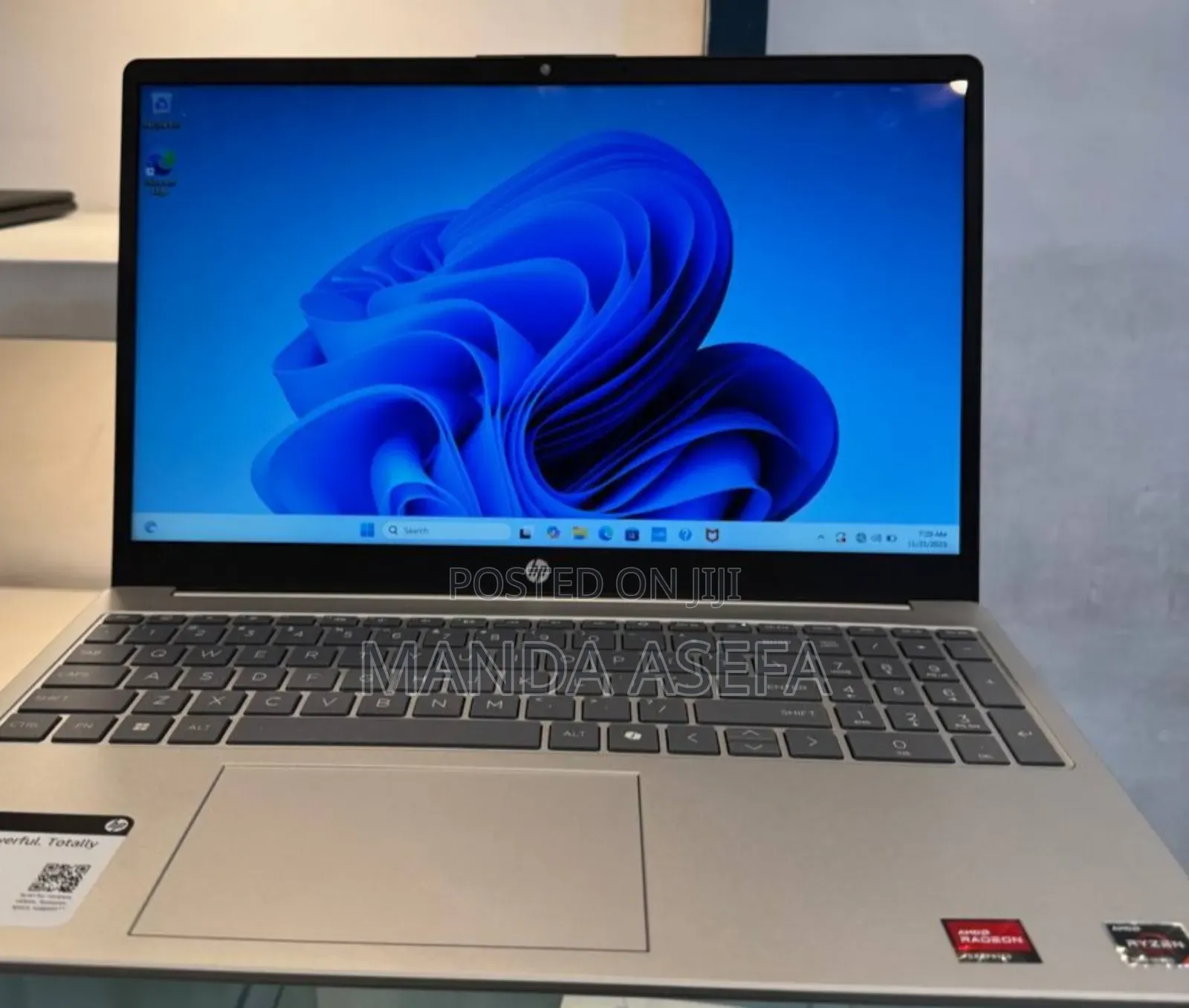 New Laptop HP Stream Notebook 8GB AMD Ryzen 5 SSD 512GB