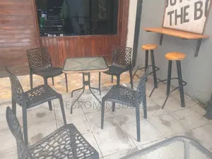 Photo - Unique Perfume