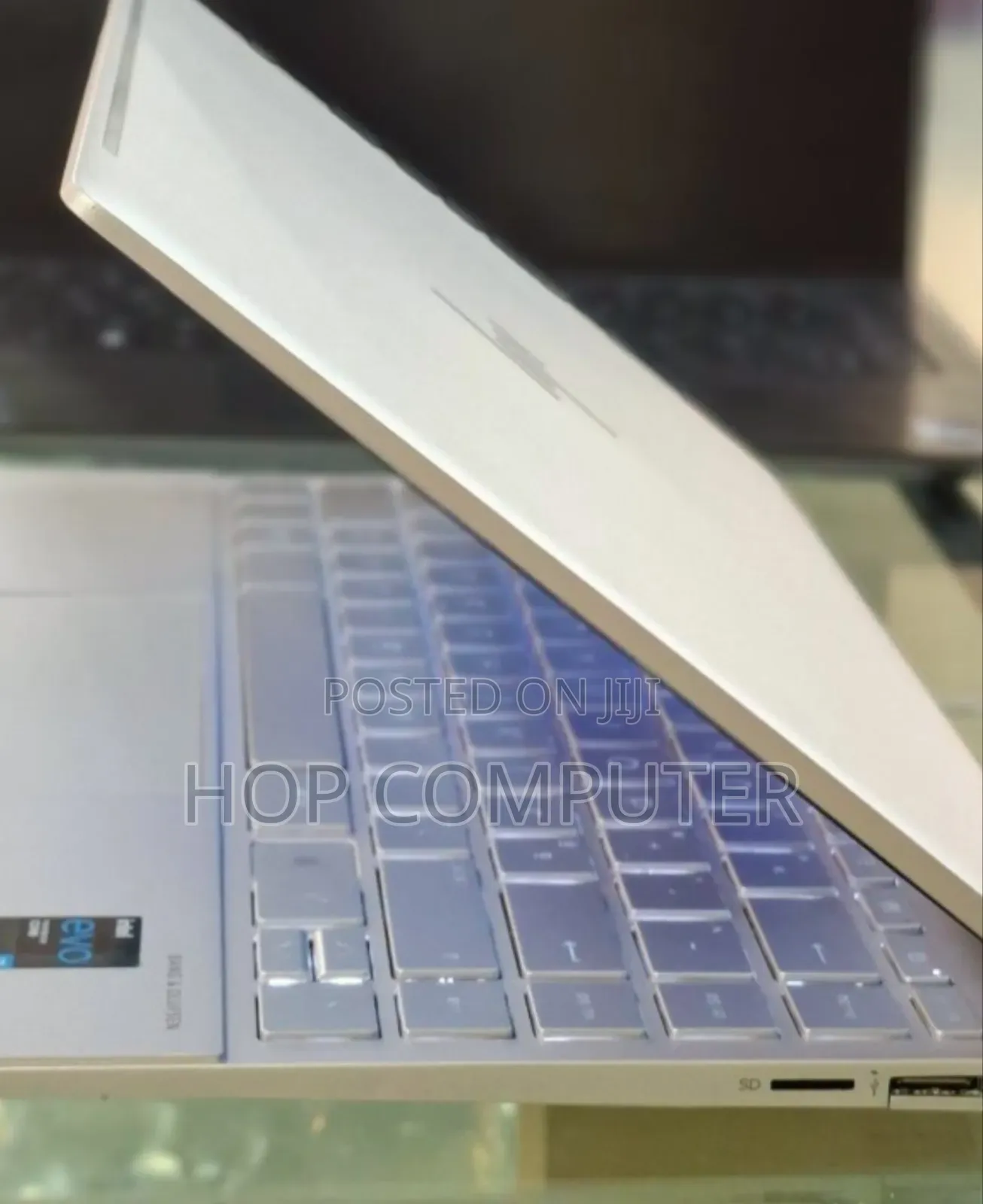 New Laptop HP Envy 14 8GB Intel Core I7 SSD 512GB