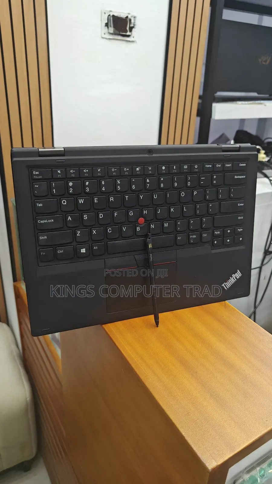 New Laptop Lenovo ThinkPad Yoga 16GB Intel Core I5 SSD 512GB