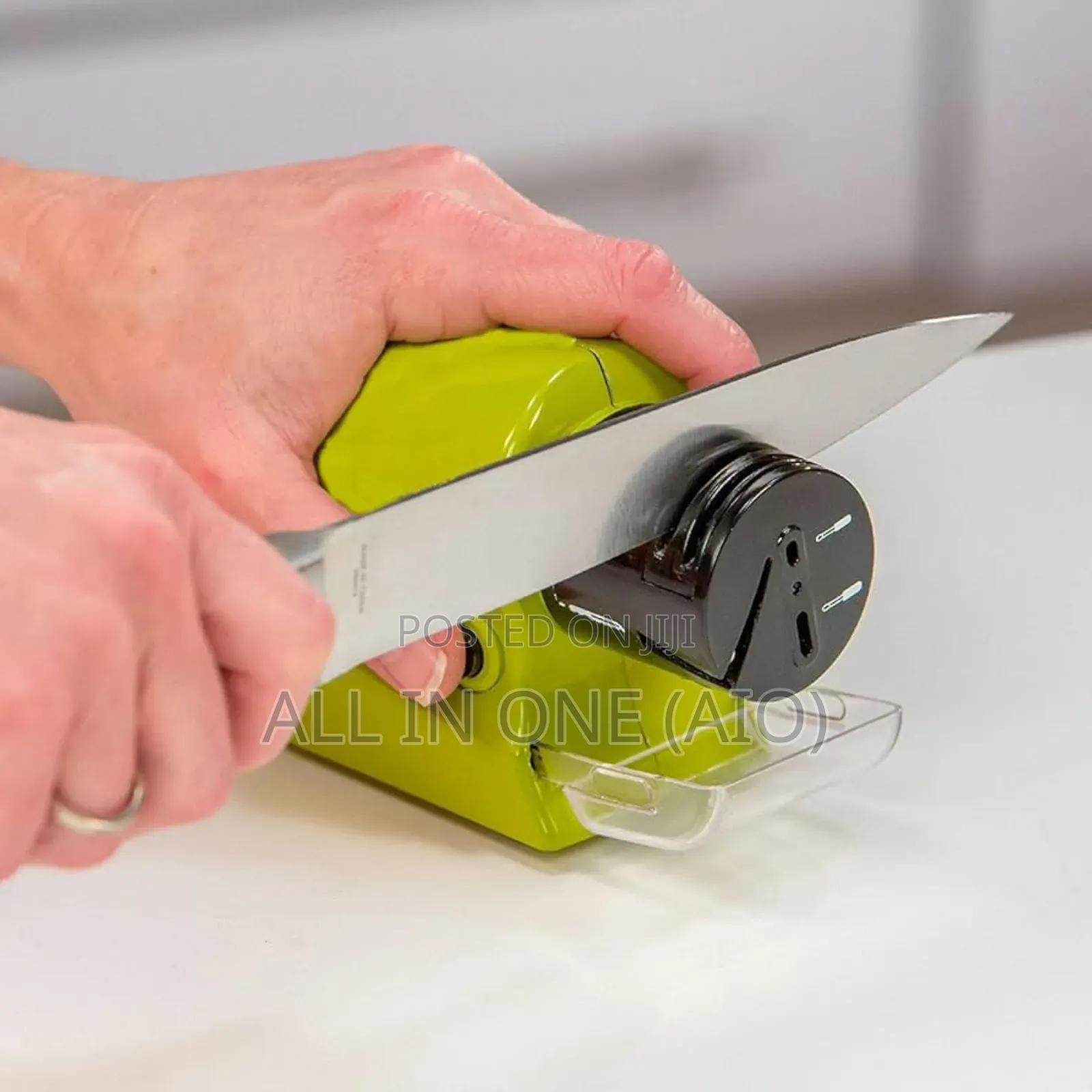 4-in-1 Swift Knife Sharpener