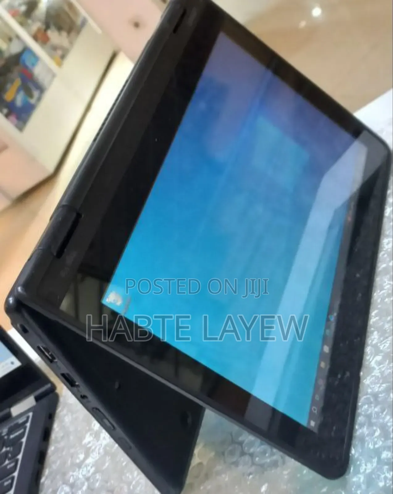 New Laptop Lenovo ThinkPad Yoga 4GB Intel Celeron SSD 128GB