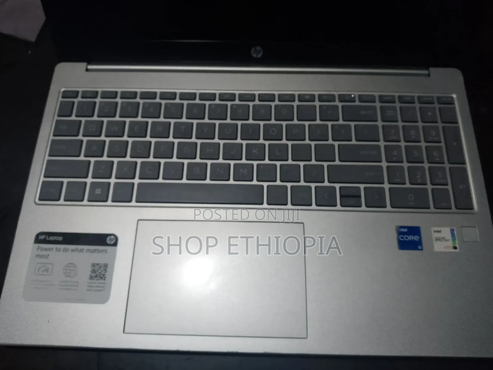 Laptop HP 15-F272wm 8GB Intel Core I5 SSD 512GB