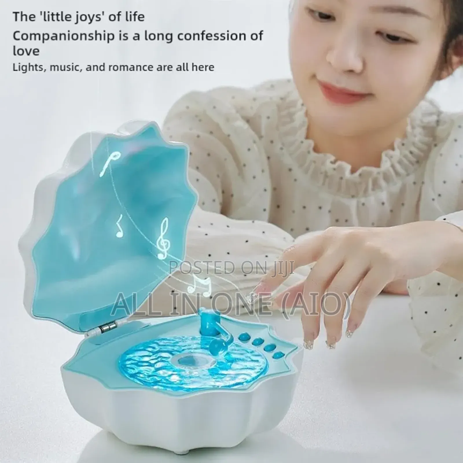 Shell Lamp With Bluetooth Speaker