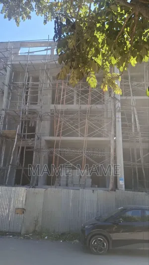 6bdrm House in Addis Abeba, Bole for sale