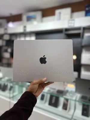 New Laptop Apple MacBook Pro 2023 M3 Max 14-Inch 8GB SSD 512GB