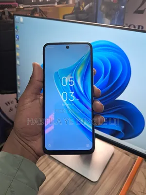 Infinix Hot 16 GB Blue