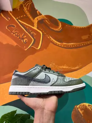 Nike Sports Wear Dunk Retro Green