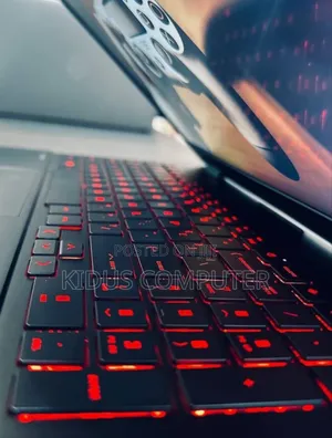 New Laptop HP Omen 15 16GB Intel Core I7 SSD 1T