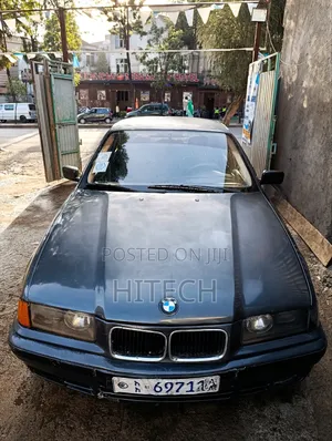 BMW 316i 1991 Blue