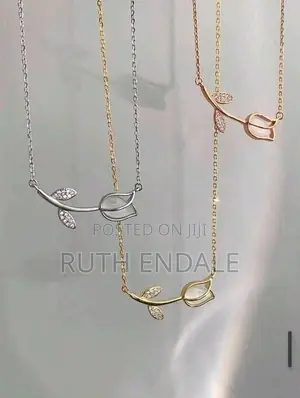 Rose Stem Pendant Necklace – Elegant Unique