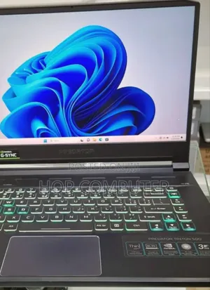 New Laptop Acer Predator Helios 300 16GB Intel Core I7 SSD 1T