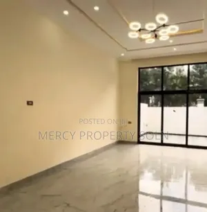 Furnished 6bdrm Villa in Bole for sale