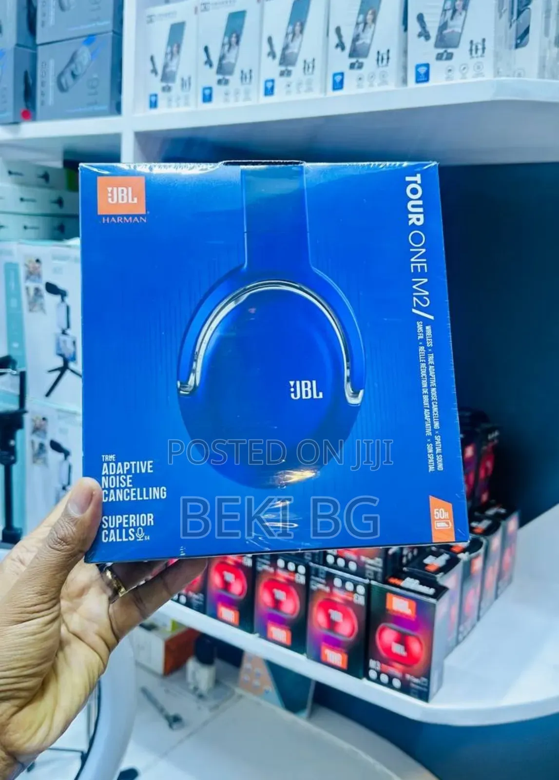 JBL
Tour One M2