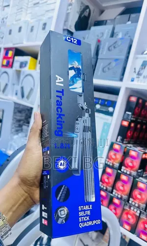 Photo - Ai Tracking 
1.8m
Stable Selfie Stick