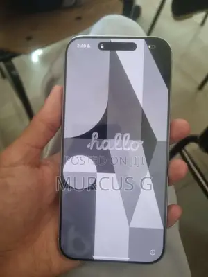 Photo - New Apple iPhone 16 Pro 1 TB Silver