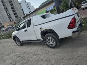 Toyota Hilux Revo Single Cab Deisel 2.4 RWD 2018 White