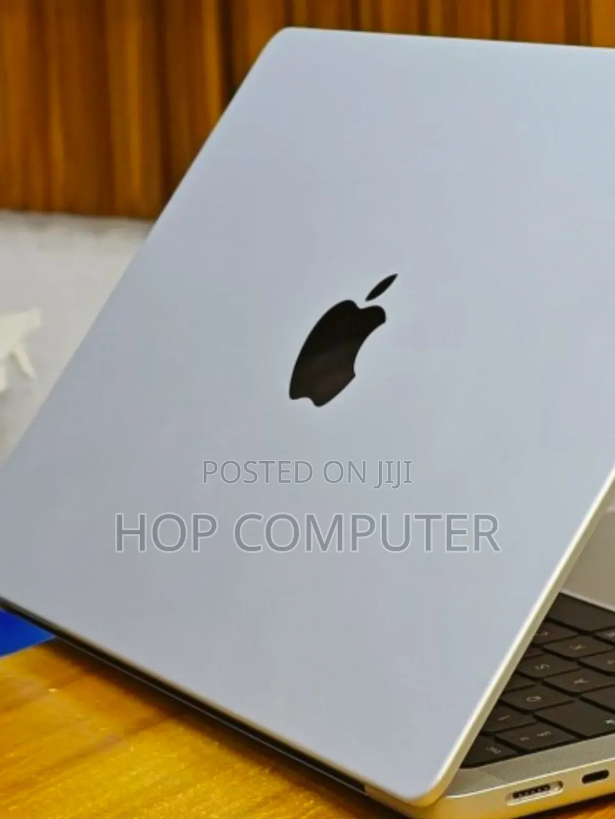 New Laptop Apple MacBook Pro M1 32GB Apple M1 Pro SSD 1T