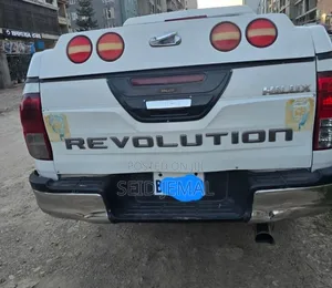 Toyota Hilux 2018 White