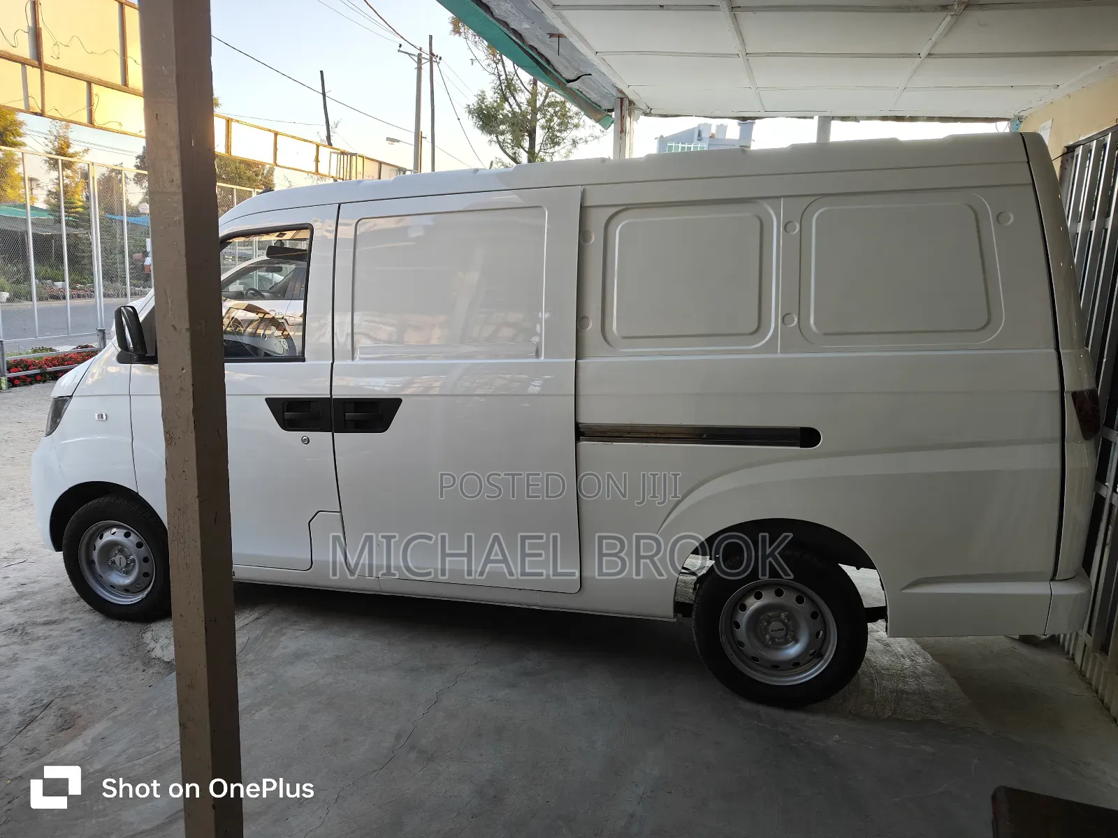 New Karry Dolphin 2025 White