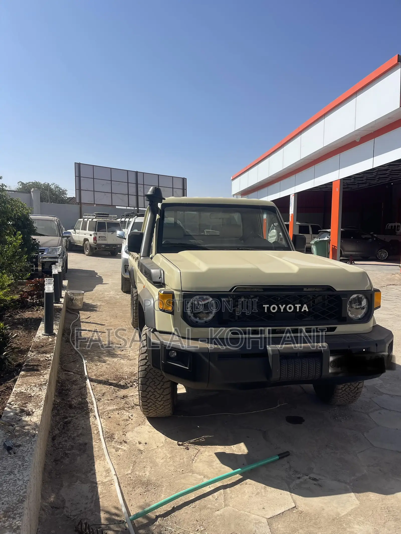 Toyota Land Cruiser 2025 Gold