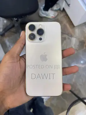 Photo - Apple iPhone 13 Pro 512 GB White