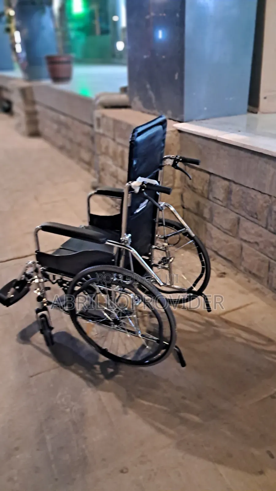 Toilet Wheelchair水手wheelchair水手wheelchair口手wheelchair田手wheelchair手田whe