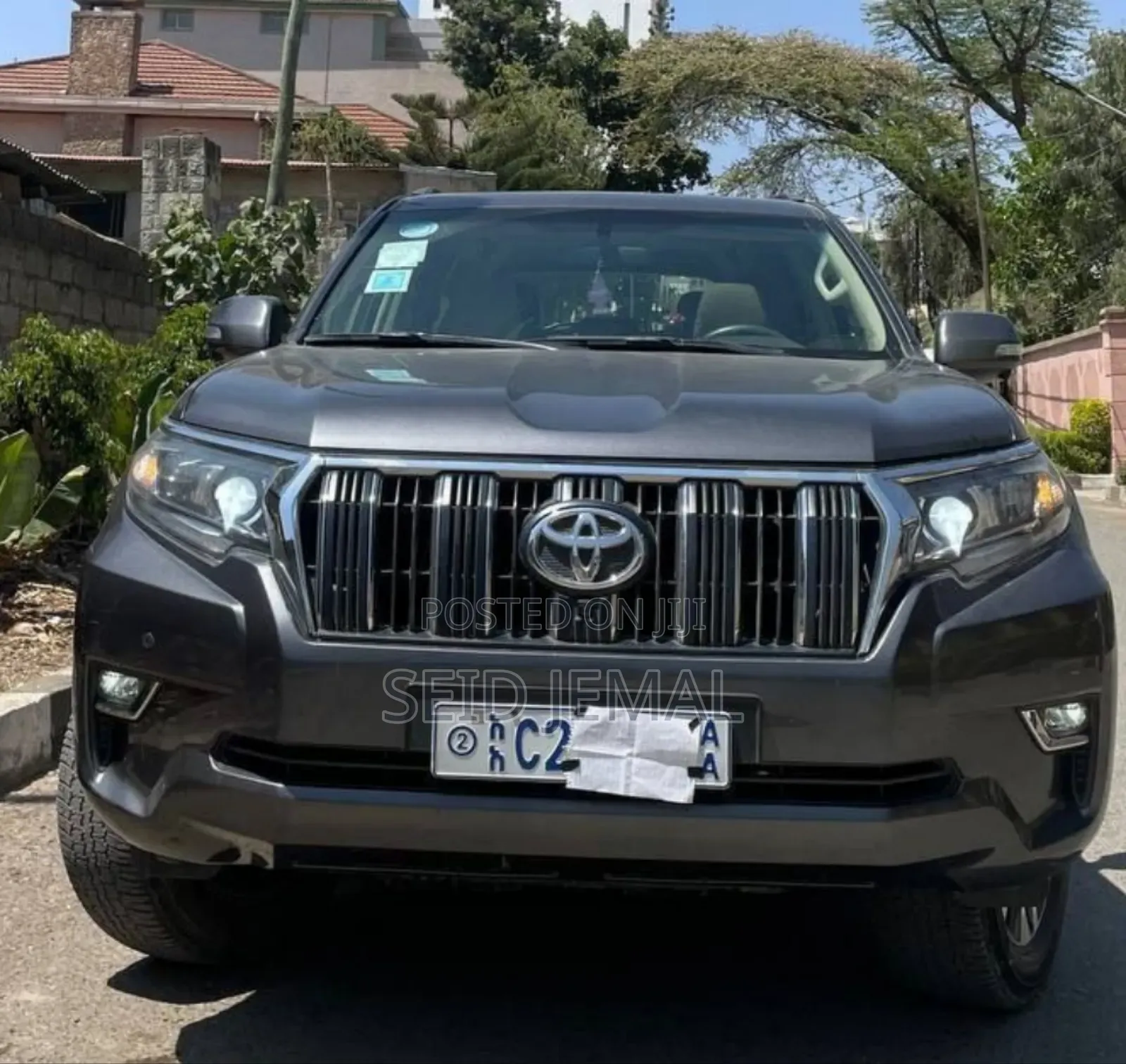 Toyota Land Cruiser Prado 2022 Gray