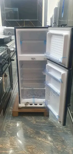 Crystal 225 Frige