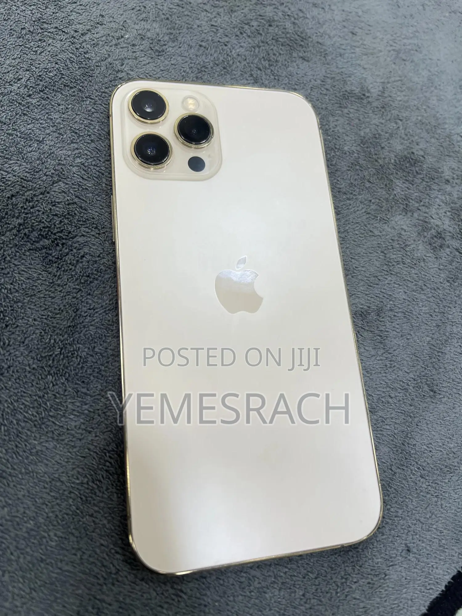 Apple iPhone 15 Pro Max 256 GB Gold