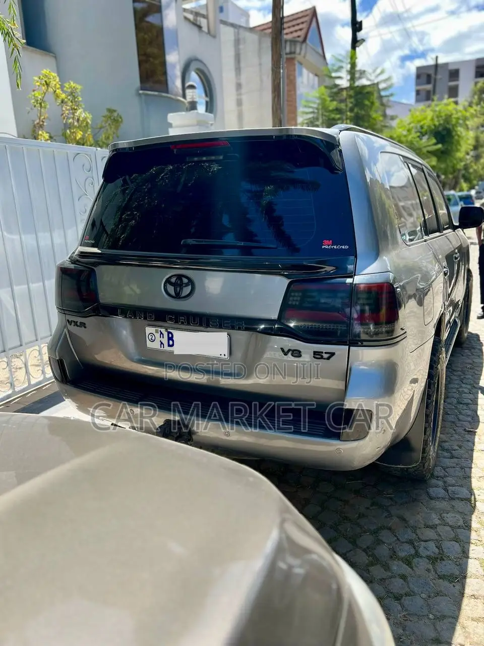 Toyota Land Cruiser 4.5 V8 VXR 2011 Silver