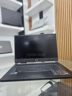 New Laptop MSI 16GB Intel Core I7 SSD 1T