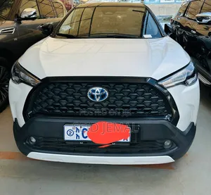 Photo - Toyota Corolla Cross Hybrid 2023 White