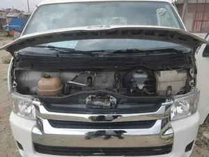 Toyota HiAce SV Premium 2013 White