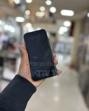 Apple iPhone 11 64 GB Black