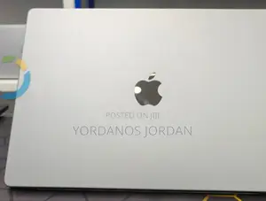 New Laptop Apple MacBook Pro 64GB Apple M1 SSD 1T