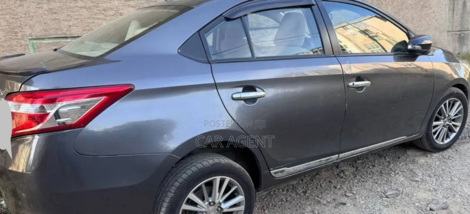 Toyota Yaris 2014 Gray